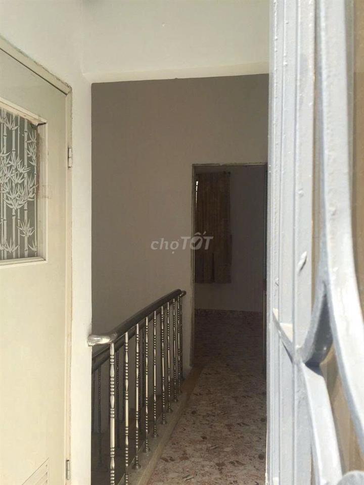 [Nhà NC] Đường An Bình P6 30m2 1 Trệt 2 lầu Sân thượng 3 Phòng Ngủ