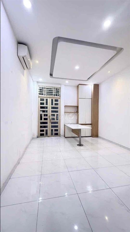 LÊ VĂN SỸ - 7 TẦNG, 7 PHÒNG, THANG MÁY | KHAI THÁC LINH HOẠT
