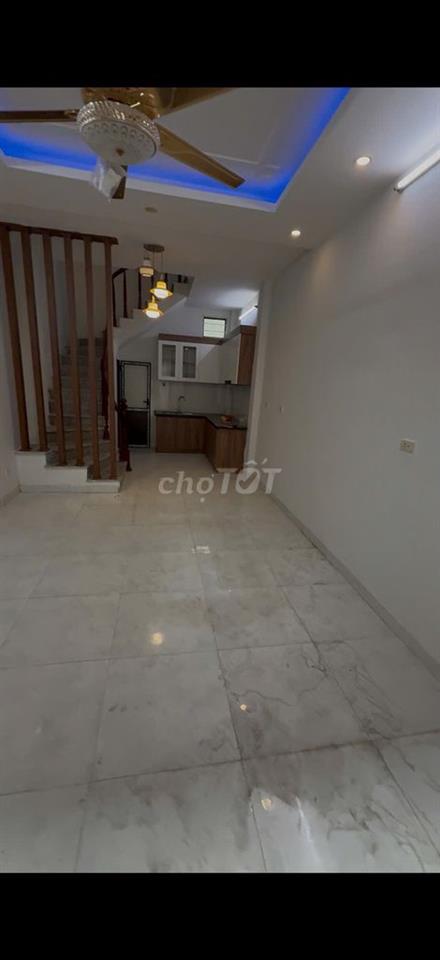 Chính chủ cần bán nhà 30m - 4 tầng - Quang lãm - Hà đông 