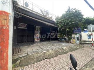 cần bán nhà góc 2 mặt tiền