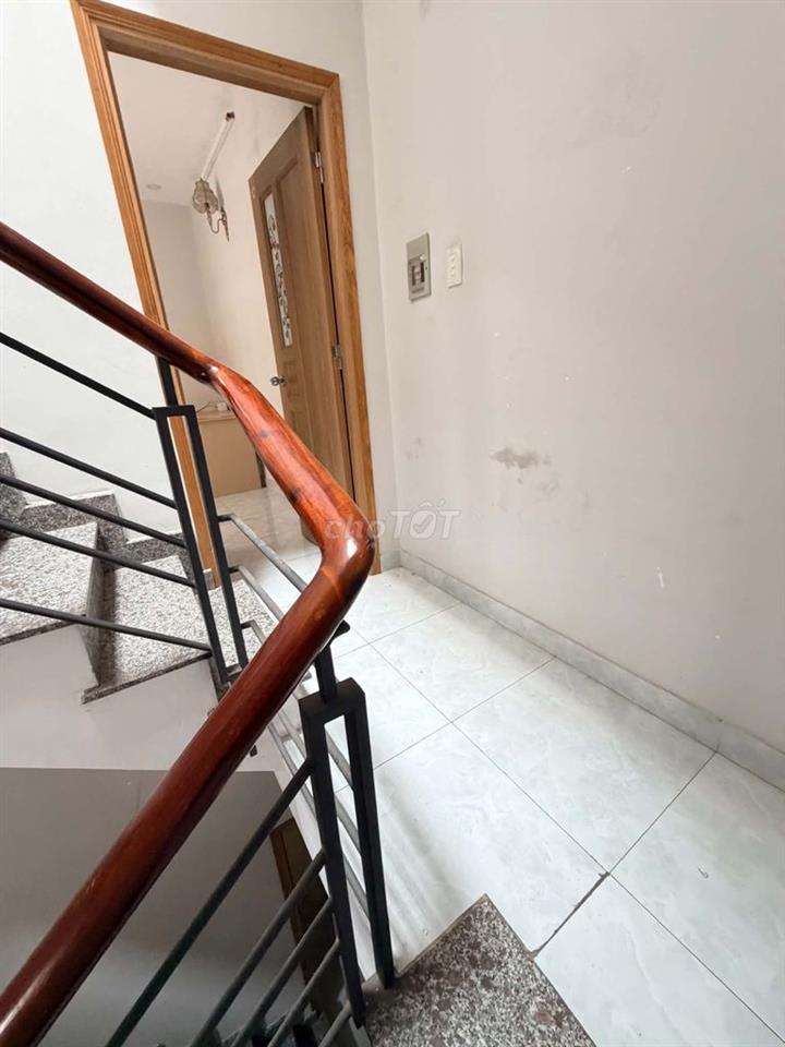 Chính Chủ cho thuê nhà Liên Khu 8-9 - 2PN-3WC