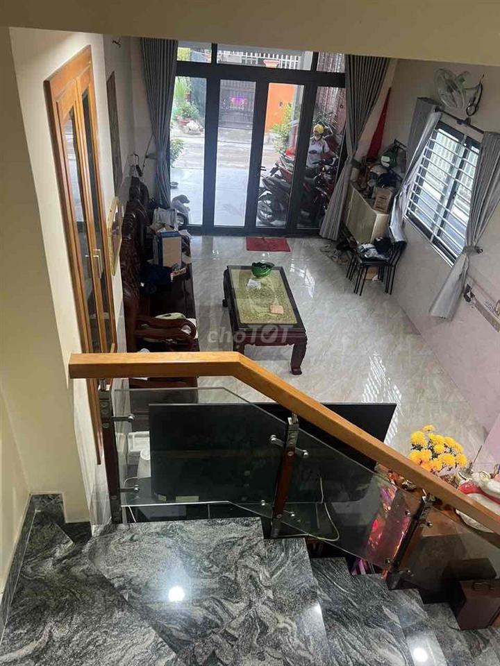 Cần bán nhà gấp