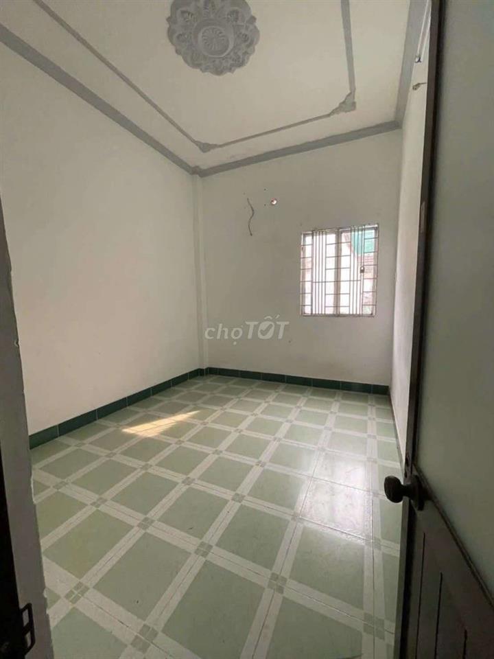 nhà bông * hẻm 2,5m 