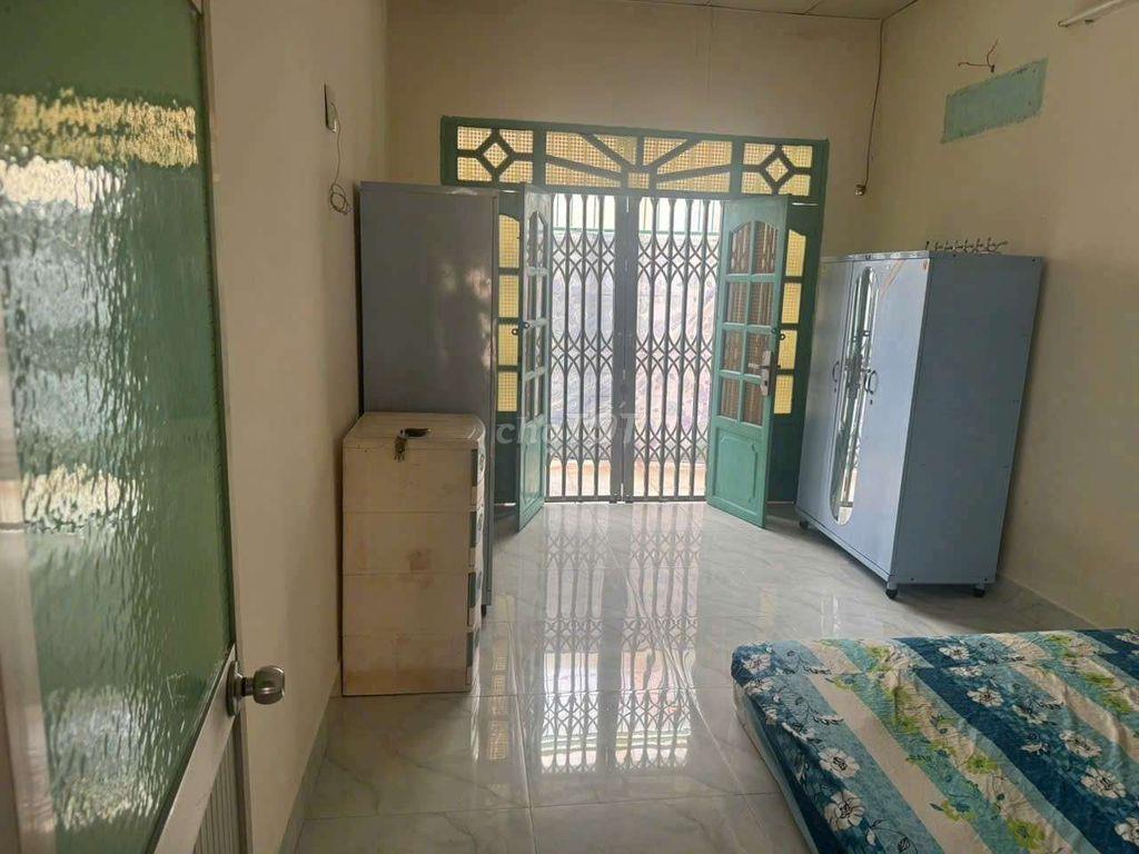 nhà bông * hẻm 2,5m 