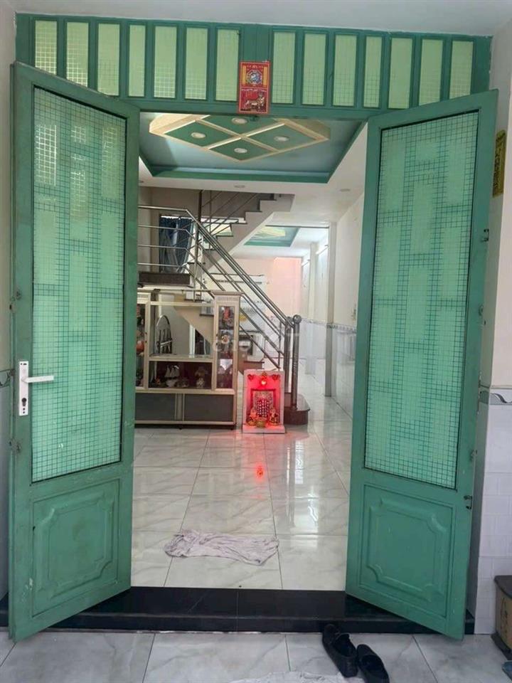 nhà bông * hẻm 2,5m 