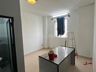 Cho thuê phòng trọ 3tr1 có cửa sổ trời