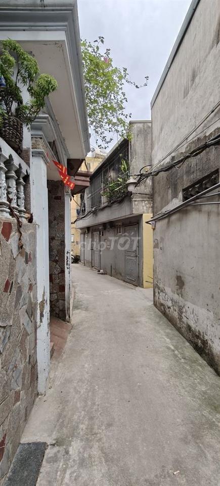 Phòng TRỌ 15m² + gác xép gần chợ Mậu Lương.
