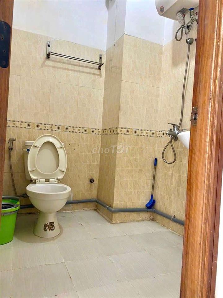 Căn Hộ Ban Công Gần Hồ Tùng Mậu