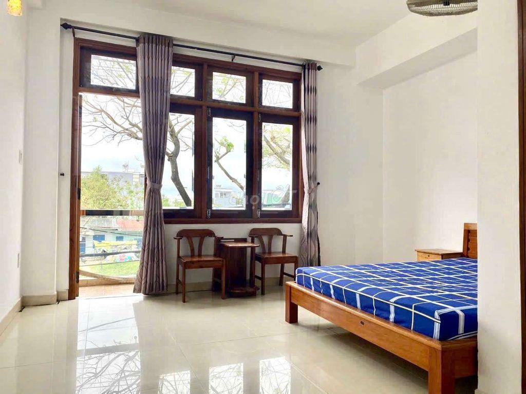 Căn Hộ Ban Công Gần Hồ Tùng Mậu