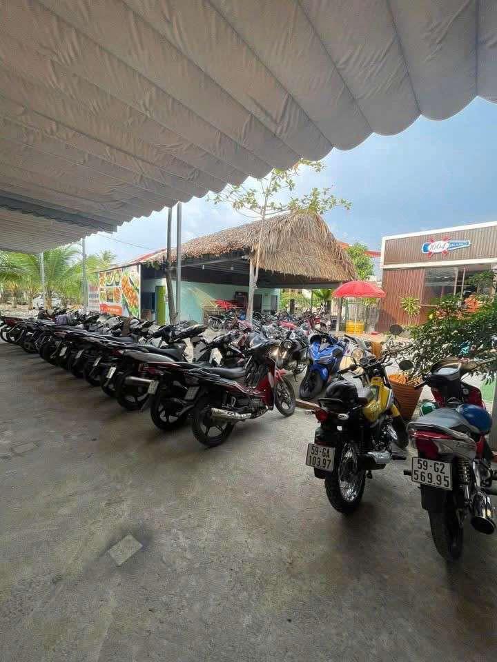 Sang nhượng nhà hàng sân vườn 4000m2