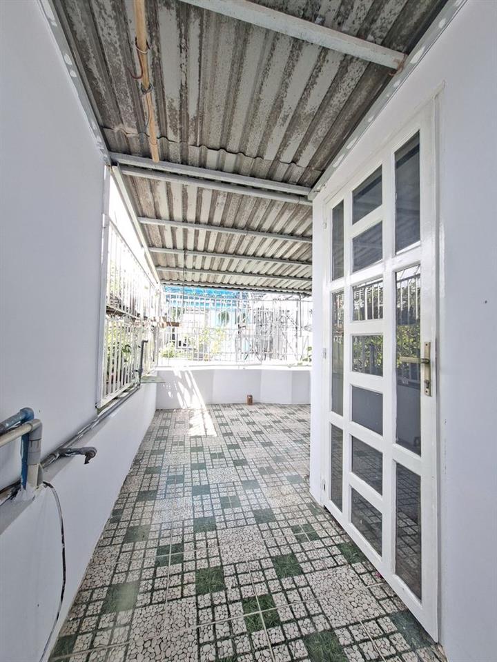 NHÀ NHÀ 4 PN Ở TT NHÀ BÈ. TP HCM