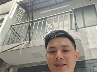 Nhà hẻm 3.5m Nguyễn Đình Chiểu Quận 1, bề ngang lớn