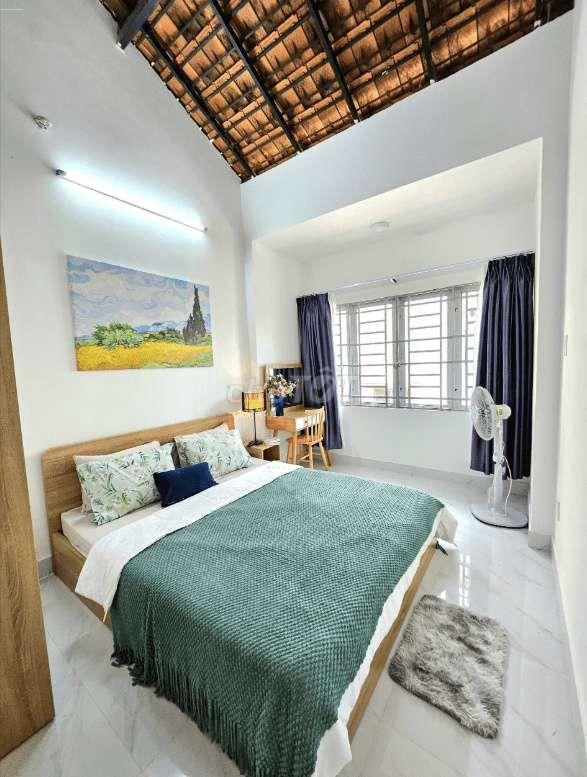 Nhà hẻm xe hơi Hoàng Hoa Thám giá 4.990 tỷ