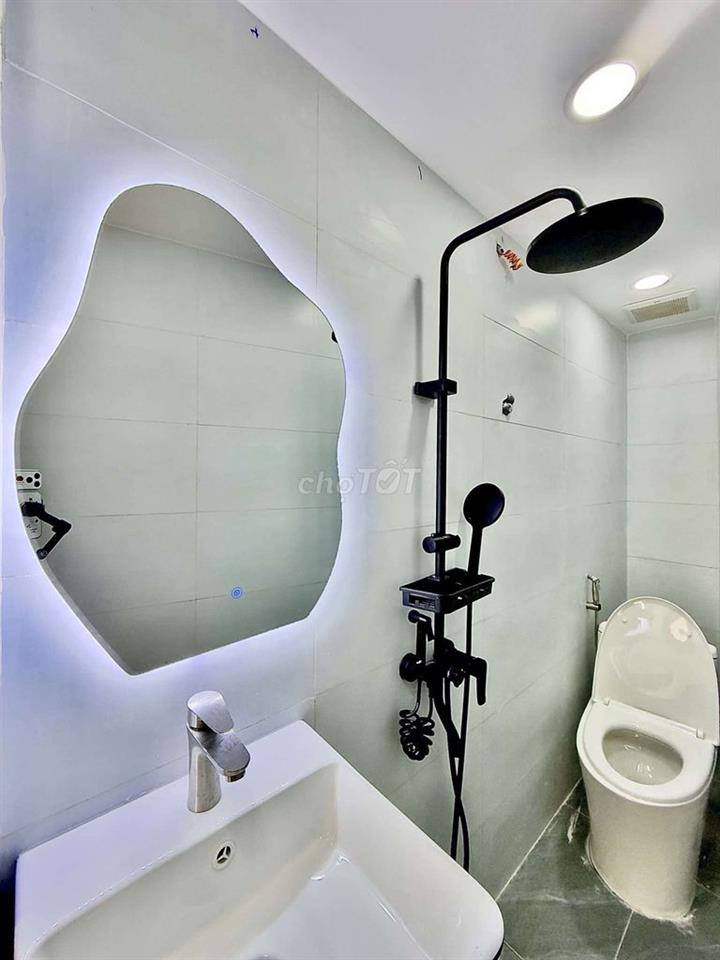 Nhà nhỏ xinh xinh hẻm xe hơi Nguyễn Xí Bình Thạnh giá 3 tỷ 980