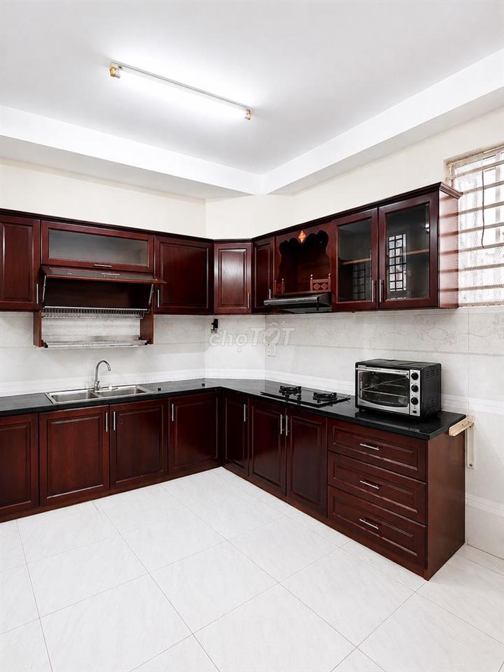 Nhà đẹp 5x13, hẻm xe hơi Trần Bình Trọng, 