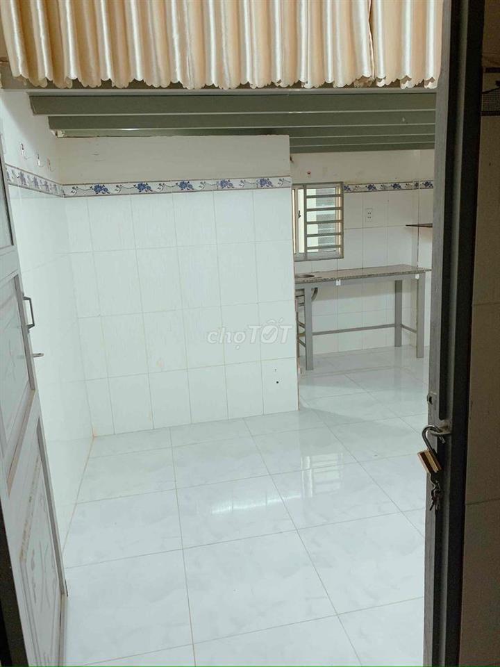 Cho thuê phòng trọ Huỳnh Tấn Phát
