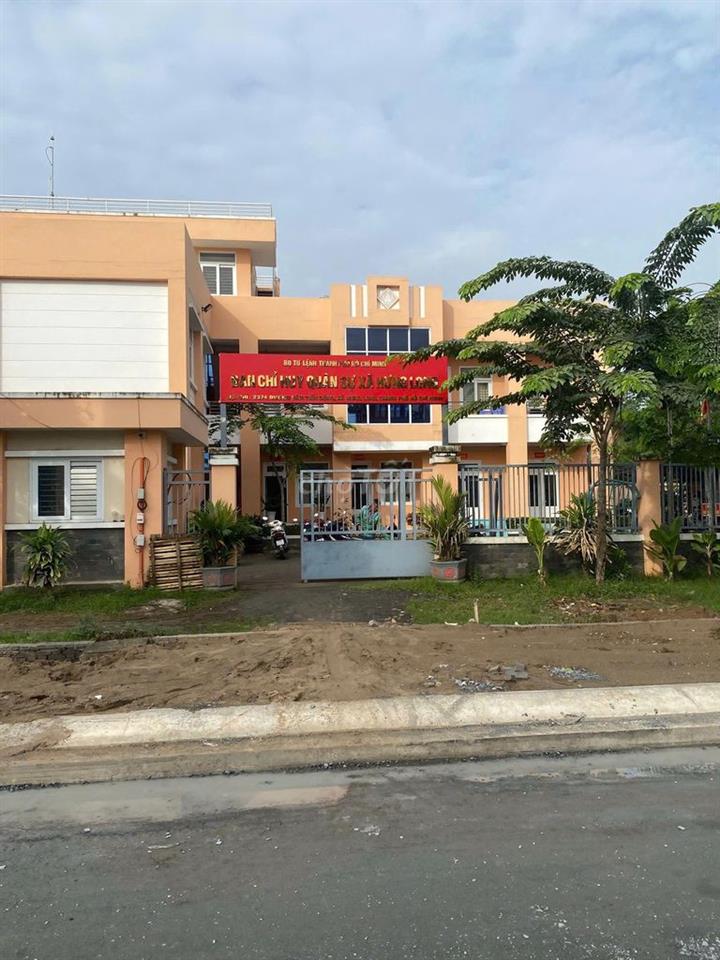 đất Đẹp ngay thị chợ cần đước full thổ cư đường trước mặt 22m 