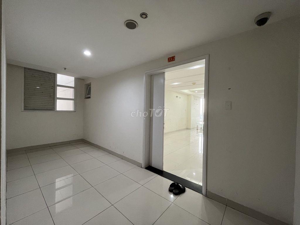 Chính chủ cho thuê căn hộ 138m2 3pn 3wc tầng cao view thoáng giá tốt