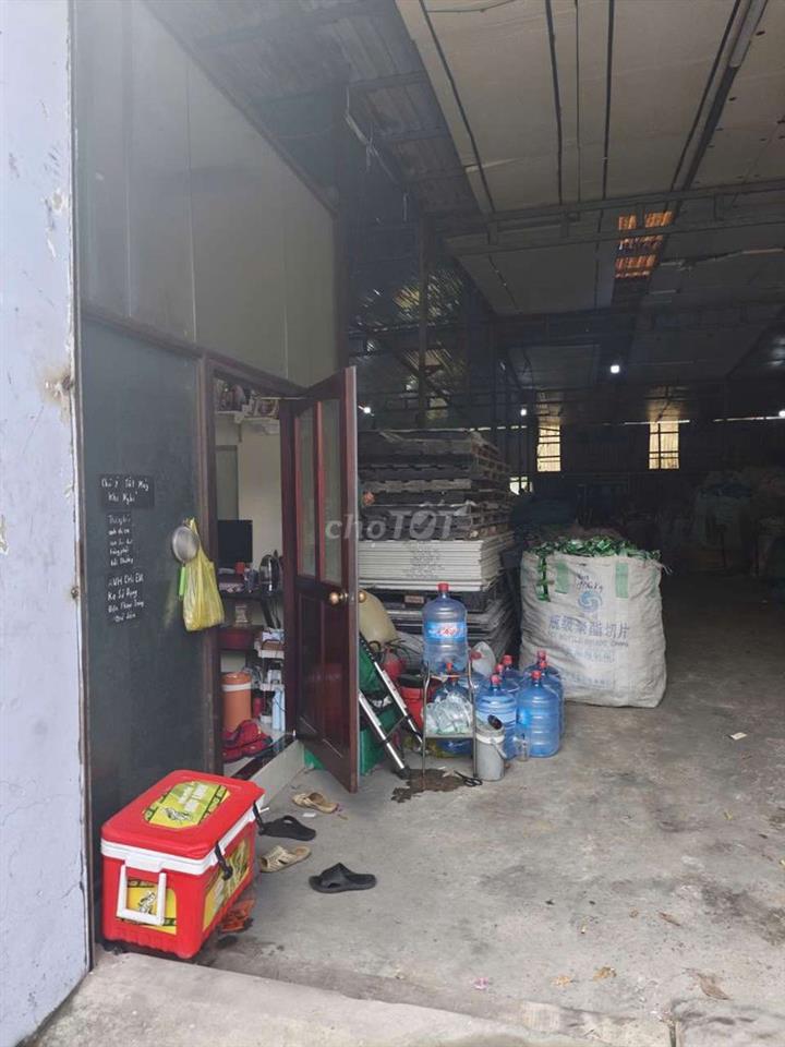 2 xưởng liền nhau cho thuê 