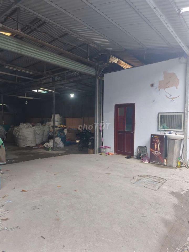 2 xưởng liền nhau cho thuê 
