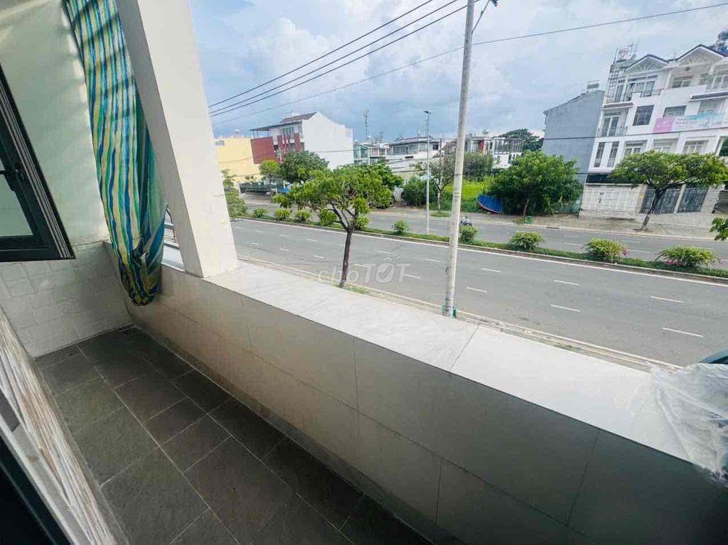 Cho Thuê Phòng có Ban Công rộng 40m2