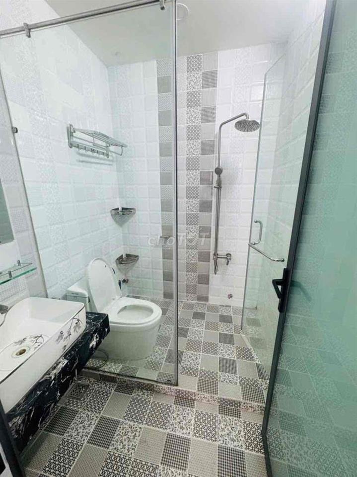 Cho thuê phòng bancol, nội thất đầy đủ, phòng rộng đẹp