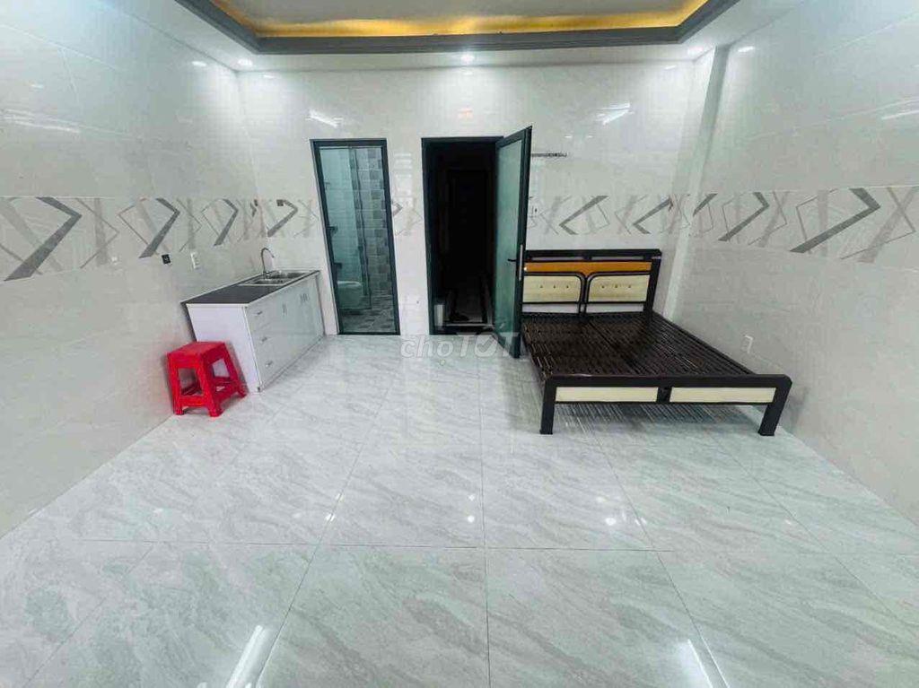 Cho thuê phòng bancol, nội thất đầy đủ, phòng rộng đẹp