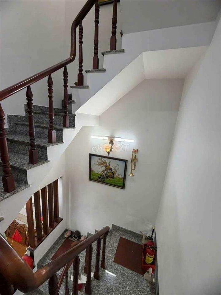 Nhà 1 / Tỉnh lộ 10 hẻm xe hơi