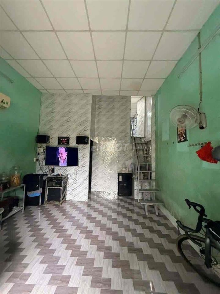 Bán Nhà ngang 4 dài 10 Liên khu 5-6
