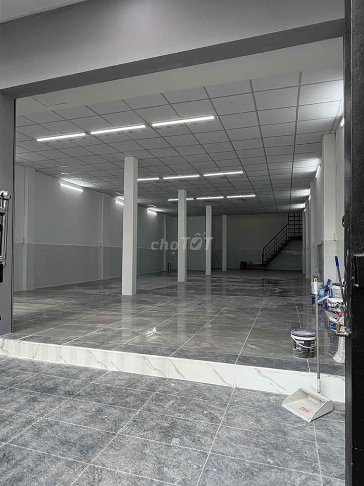 Cho thuê mặt bằng kinh doanh làm Vp Nguyễn Hới