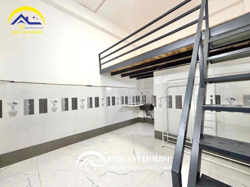 Phòng trọ sạch sẽ gác cao kế bên Aeon Tân Phú