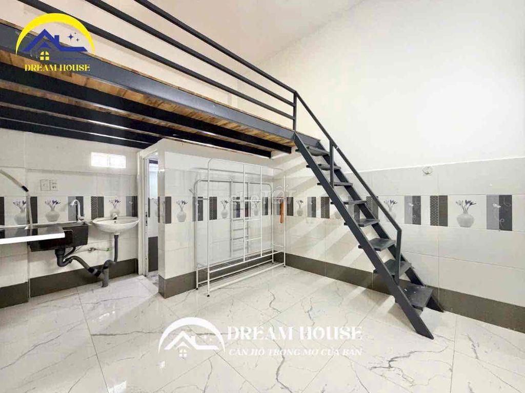 Phòng trọ sạch sẽ gác cao kế bên Aeon Tân Phú