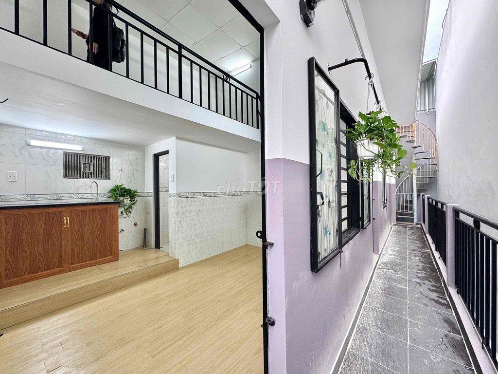 Phòng trọ xây mới rộng rãi gác cao đứng được gần đại học Văn Hiến