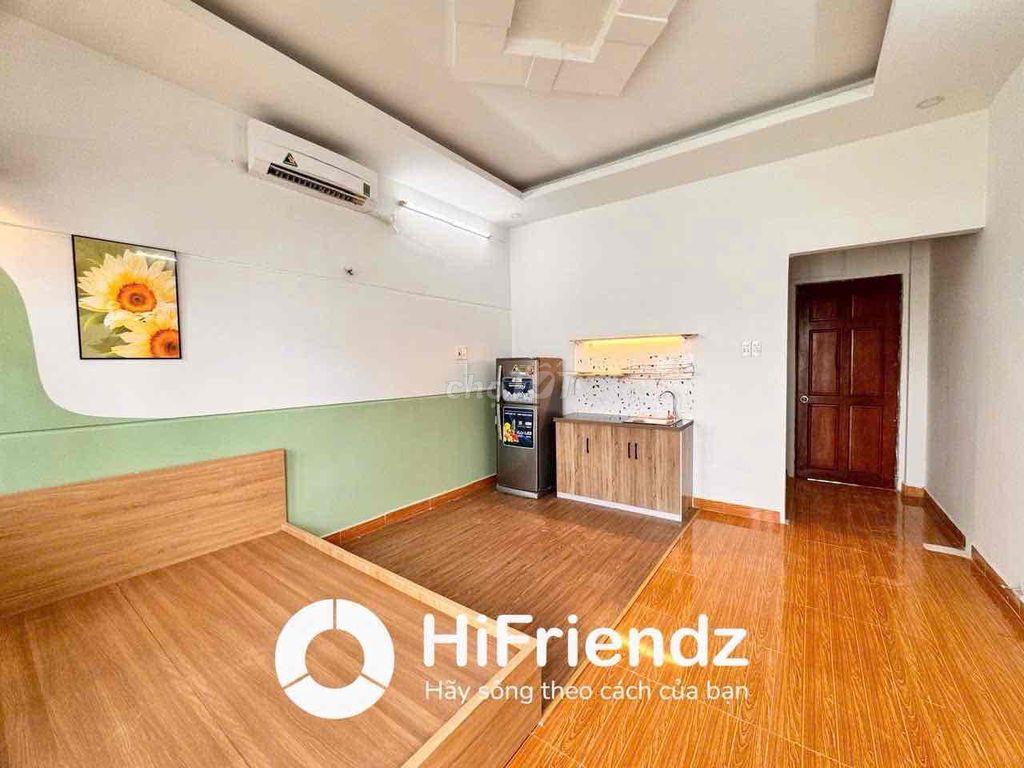 Phòng Có Bancol Siêu Lớn, Full Nội Thất, Đặc Biệt Nhận Xe Điện
