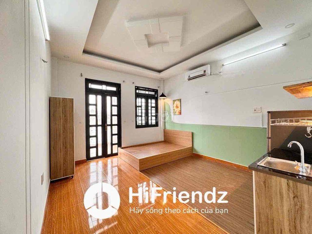 Phòng Có Bancol Siêu Lớn, Full Nội Thất, Đặc Biệt Nhận Xe Điện