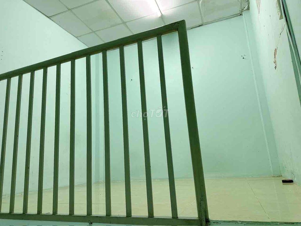 Phòng trọ đường Tân Hoà Đông giá rẻ có gác sạch sẽ miễn phí dịch vụ