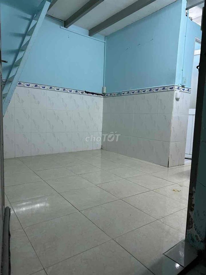 Phòng trọ đường Tân Hoà Đông giá rẻ có gác sạch sẽ miễn phí dịch vụ