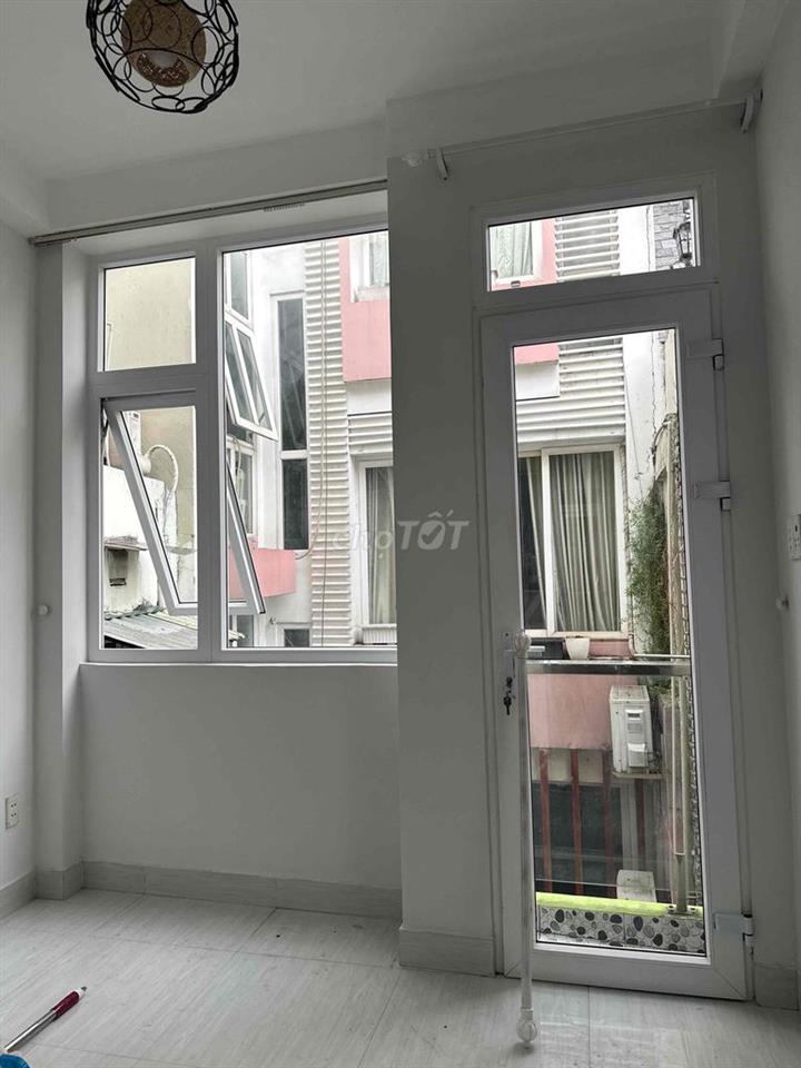 CHO THUÊ NHÀ NGUYÊN CĂN - NHÀ ĐẸP, RỘNG RÃI, HẺM CÙNG YÊN TĨNH
