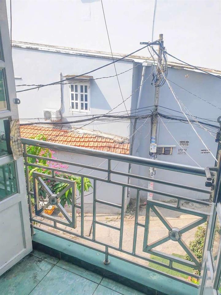 Mình đang trống 1 phòng trọ ở nơ trang long