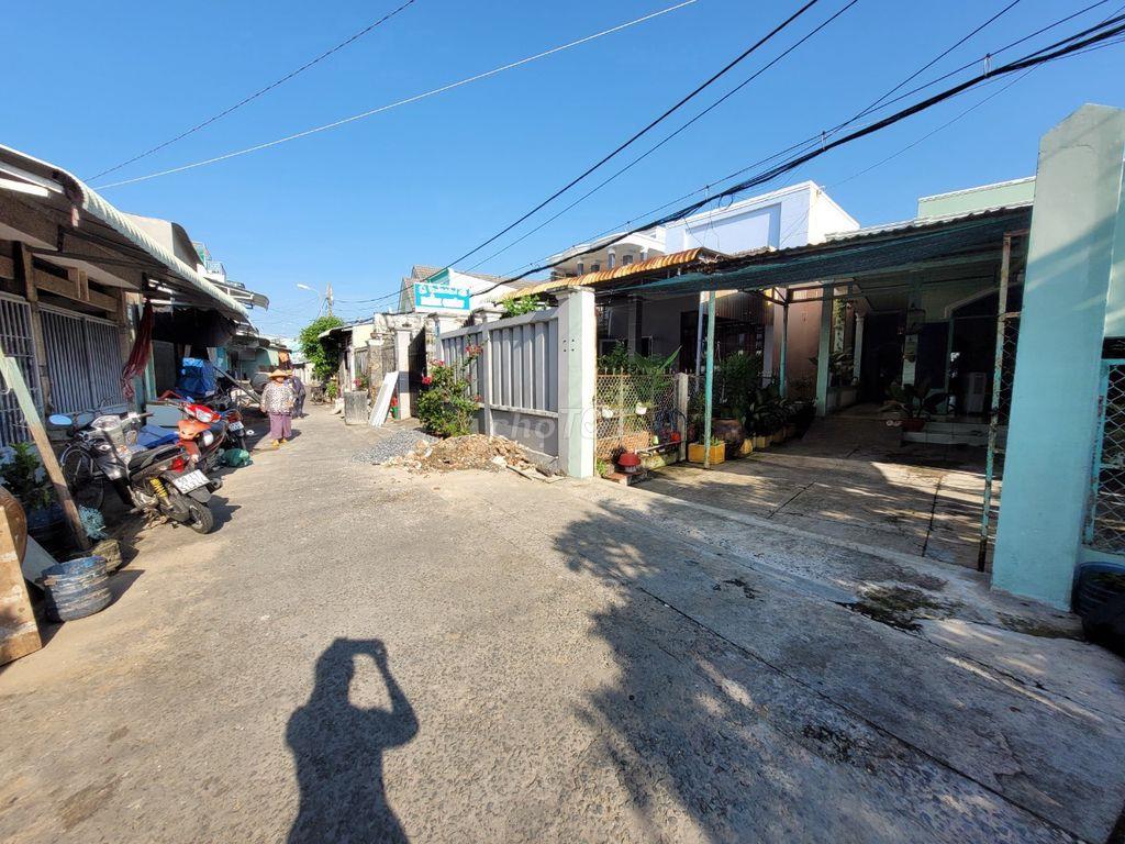 CHÍNH CHỦ BÁN  NHÀ SÁT DỰ ÁN VINHOME, CẦN GIỜ