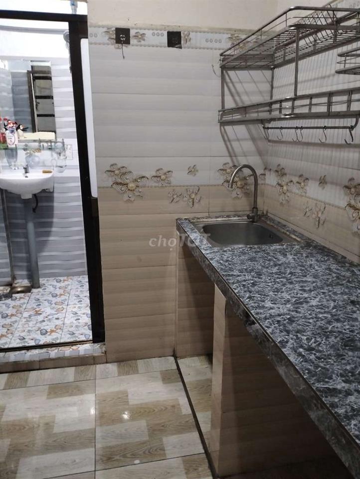 chờ thuê nhà mặt tiền nguyên căn đường võ thị dòn