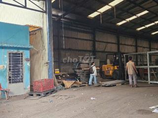 Nhà xưởng cho thuê đường hà duy phiên bình mỷ cu chi dt: 1100m