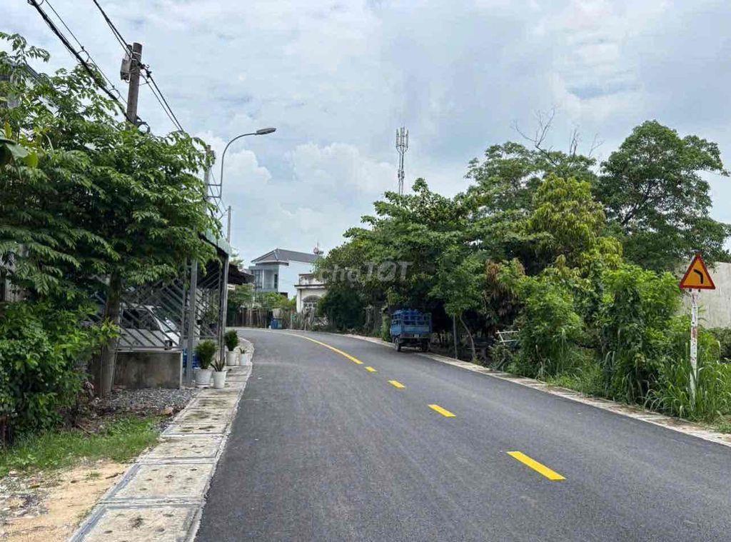 BÁN ĐẤT 490tr / 277m² MẶT TIỀN NGUYỄN PHONG SẮC
