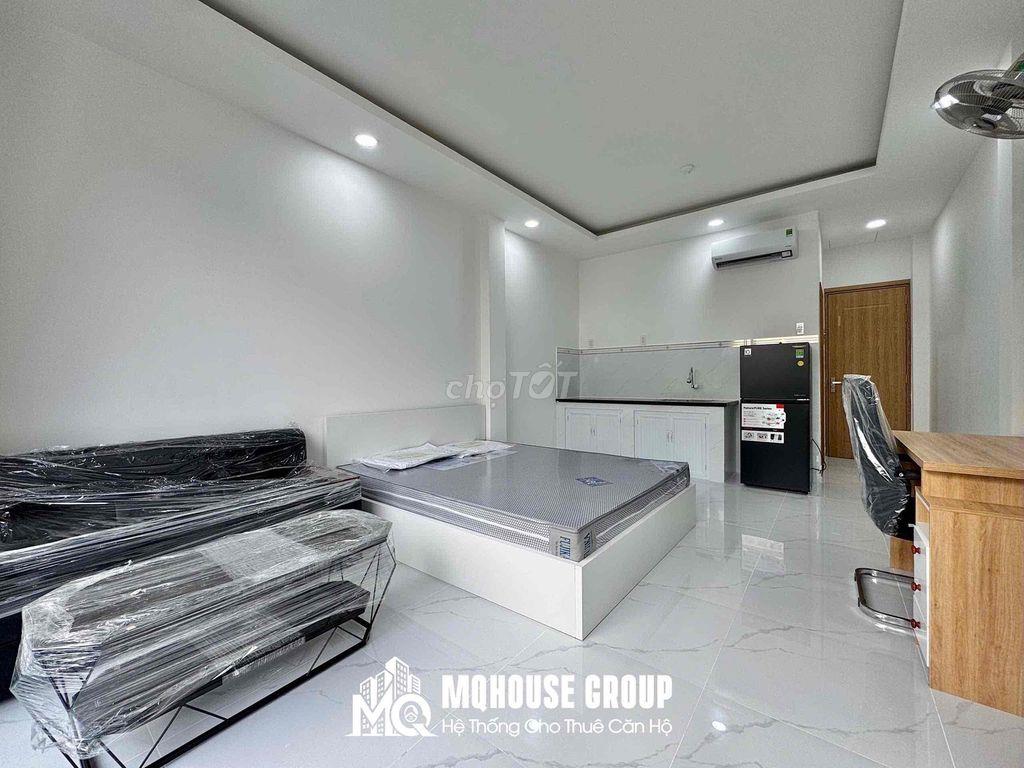 Cho Thuê Phòng - Full Nội Thất - Ban Công Rộng  - Ngay Dương Quảng Hàm