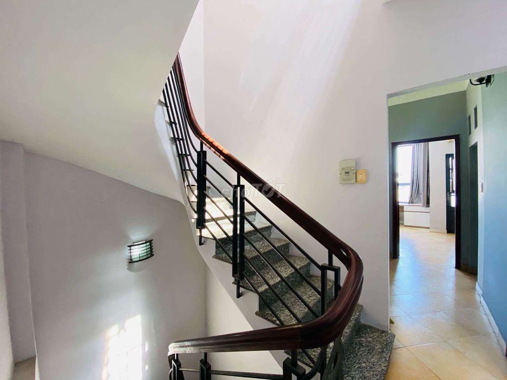 CHỦ GIẢM SÂU, ĐƯỜNG NHỰA TRẢI TỚI NHÀ, QUANG TRUNG GÒ VẤP