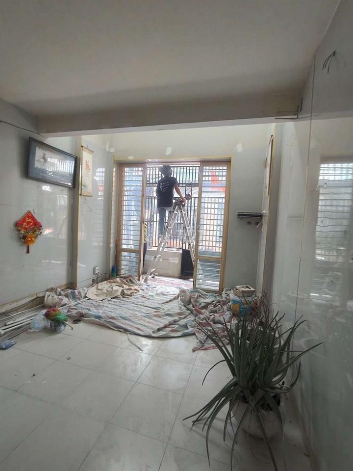 TRUNG TÂM GÒ VẤP, NHÀ ĐÚC 4 TẤM RỘNG RÃI, SÁT CÔNG VIÊN LÀNG HOA