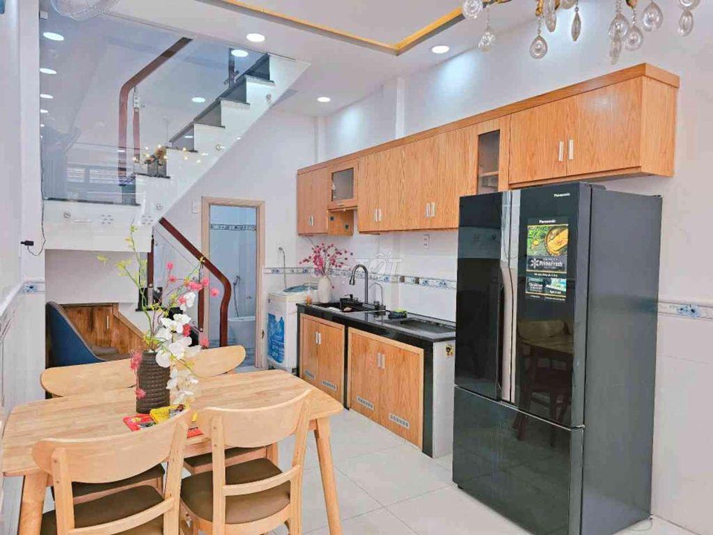 NHÀ GẦN VINCOM QUANG TRUNG GÒ VẤP CHỈ NHĨNH 3Đ