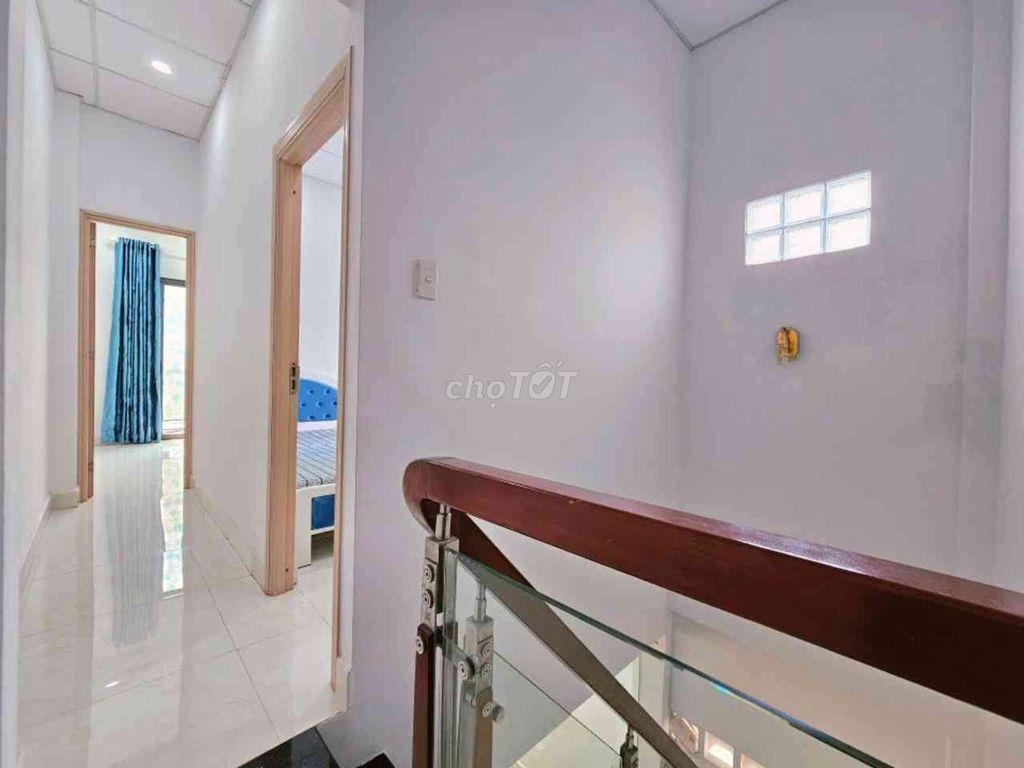 NHÀ GẦN VINCOM QUANG TRUNG GÒ VẤP CHỈ NHĨNH 3Đ