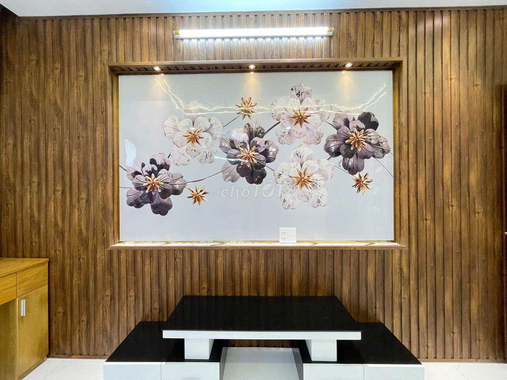 XE HƠI ĐỔ CỬA, CO THANG MÁY 87M2 GÒ VẤP