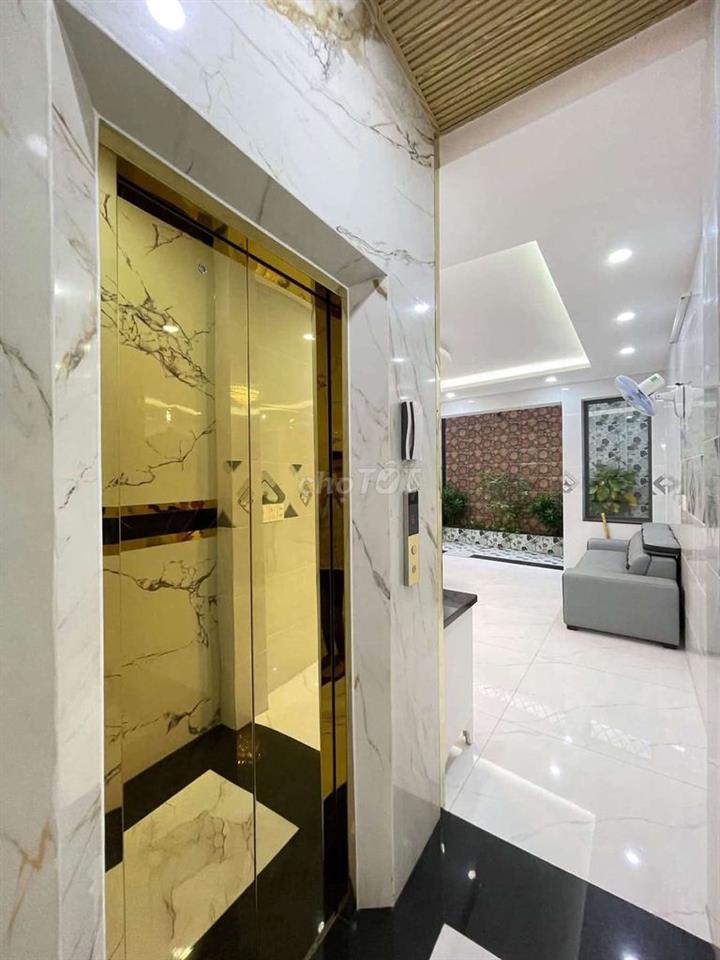 XE HƠI ĐỔ CỬA, CO THANG MÁY 87M2 GÒ VẤP